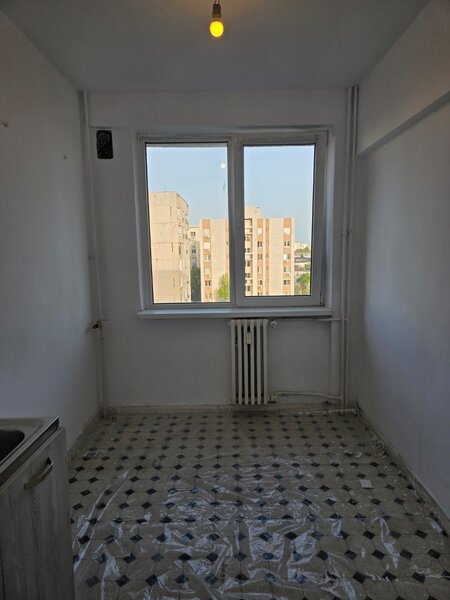 Dristor, 5 minute metrou, mall Park Lake si parc IOR,  Ramnicul Sarat.